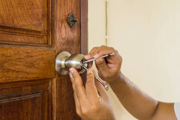 How Much Does an Emergency Locksmith Call-Out Cost in the UK? 2026 Price Guide