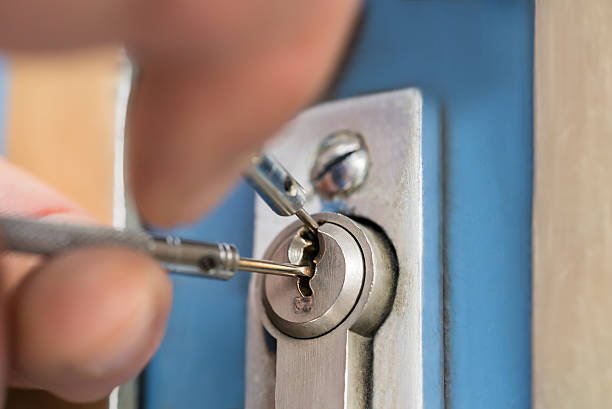 How Much Does a Locksmith Cost in the UK? 2026 Price Guide