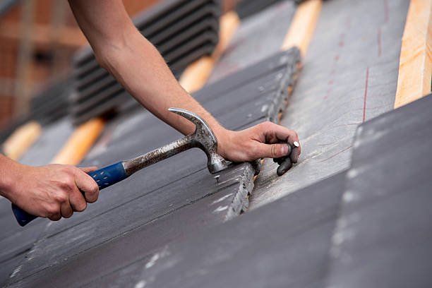 Signs Your Roof Needs Replacing: 12 Warning Signs UK Homeowners Shouldn’t Ignore